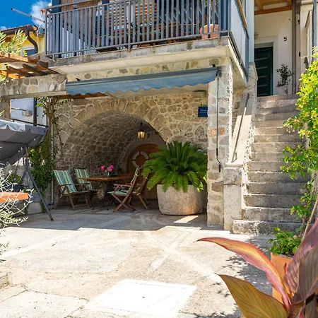 Nyaraló Holiday Punat