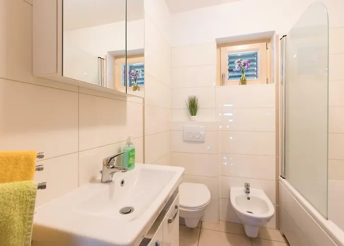 Holiday بيت للعطل بونات